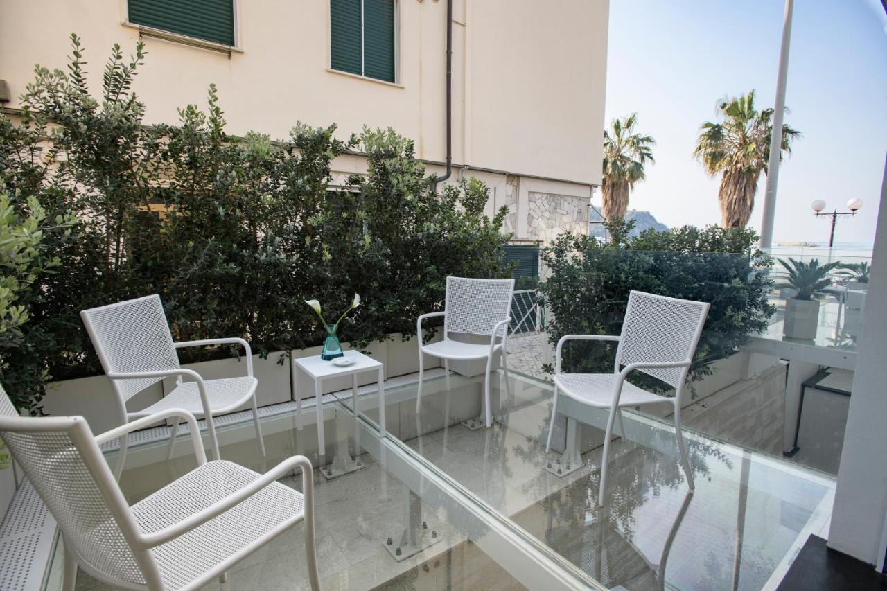 Vistamare Luxury Retreat Διαμέρισμα Σέστρι Λεβάντε Εξωτερικό φωτογραφία